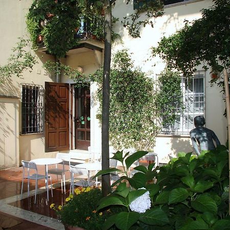 מאנטובה B&B Casa Dei Poeti מראה חיצוני תמונה